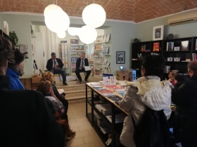 Presentazione presso Libreria Le Vite Degli Altri a Fiorano Modenese (MO) - VERTIGO BOOKSHOP